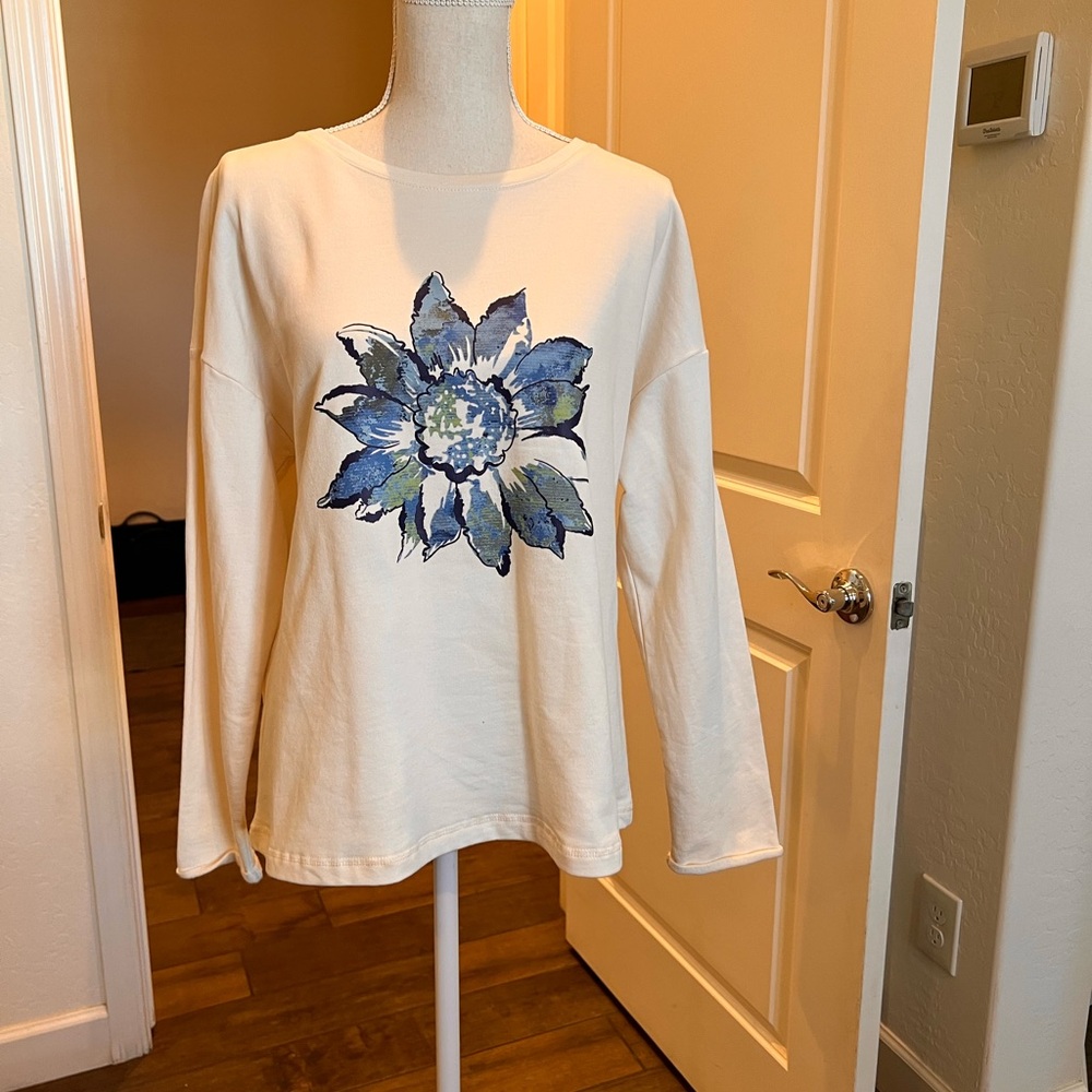 Floral Graphic Long Sleeve Top